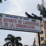 Bénin HAAC sanctions médias illégaux