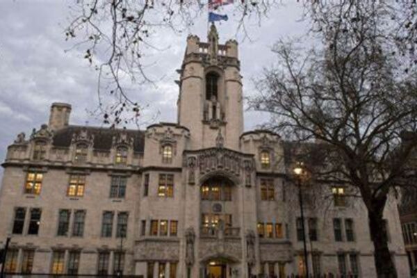 Royaume-Uni Cour suprême britannique définition "sexe"