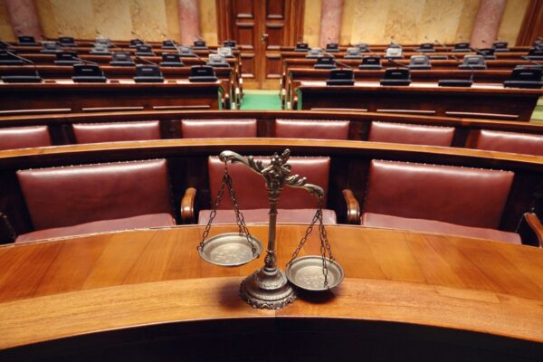 mère condamnée peine de prison décès bébé téléphone