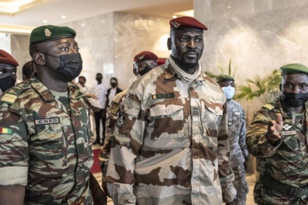 Guinée plateforme des Forces Vives junte militaire