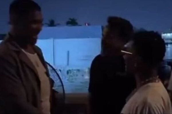 Nigéria Anthony Joshua Wizkid