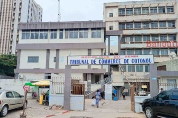 Aéroport de Cotonou restaurateurs loyers impayés