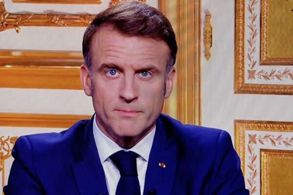 Emmanuel Macron sur le point de nommer son nouveau Premier ministre 