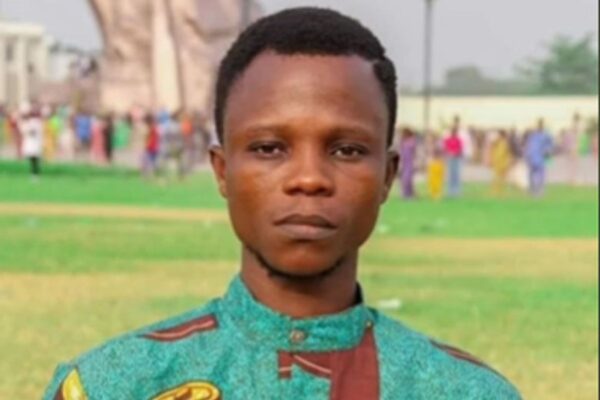 Bénin : Schadrac Houngnibo, collaborateur de Kemi Seba, placé en garde à vue