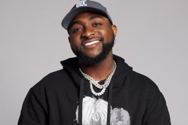 Davido carrière politique afrobeat naïja