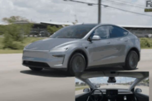 Tesla automobile véhicule sans conducteur