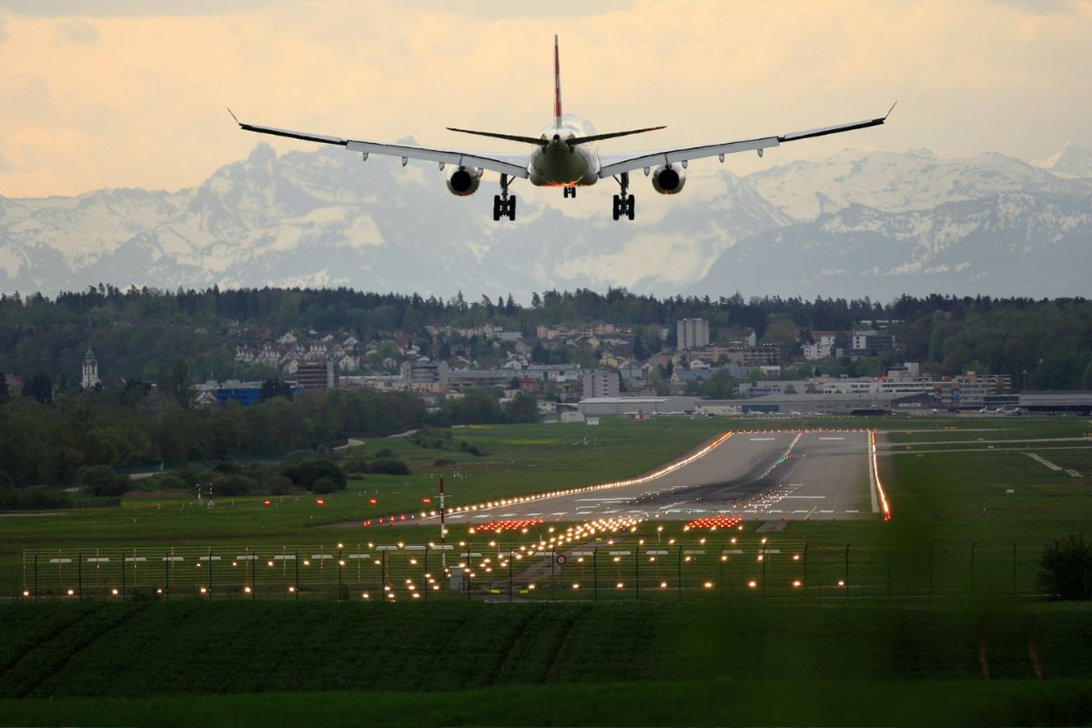 Trafic aérien mondial : une croissance de 6,6 % portée par les vols internationaux