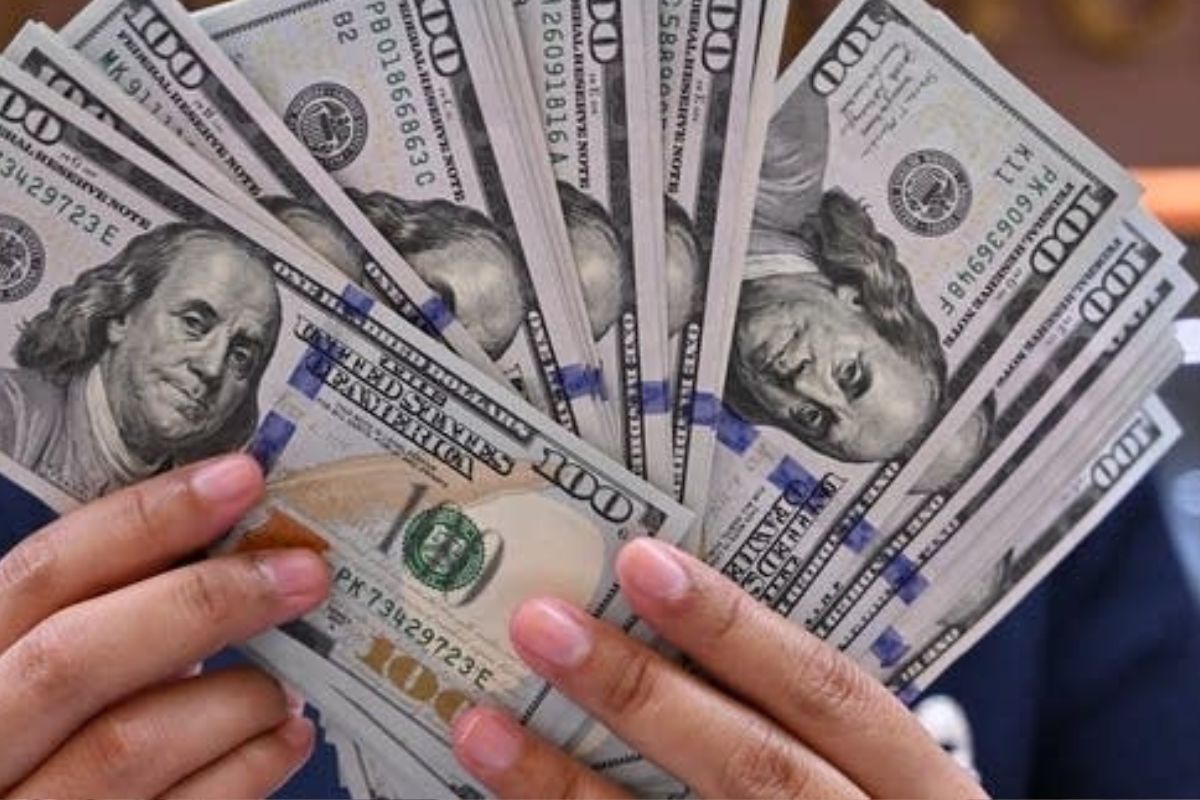 Droits de douane dollar Cour suprême Donald Trump