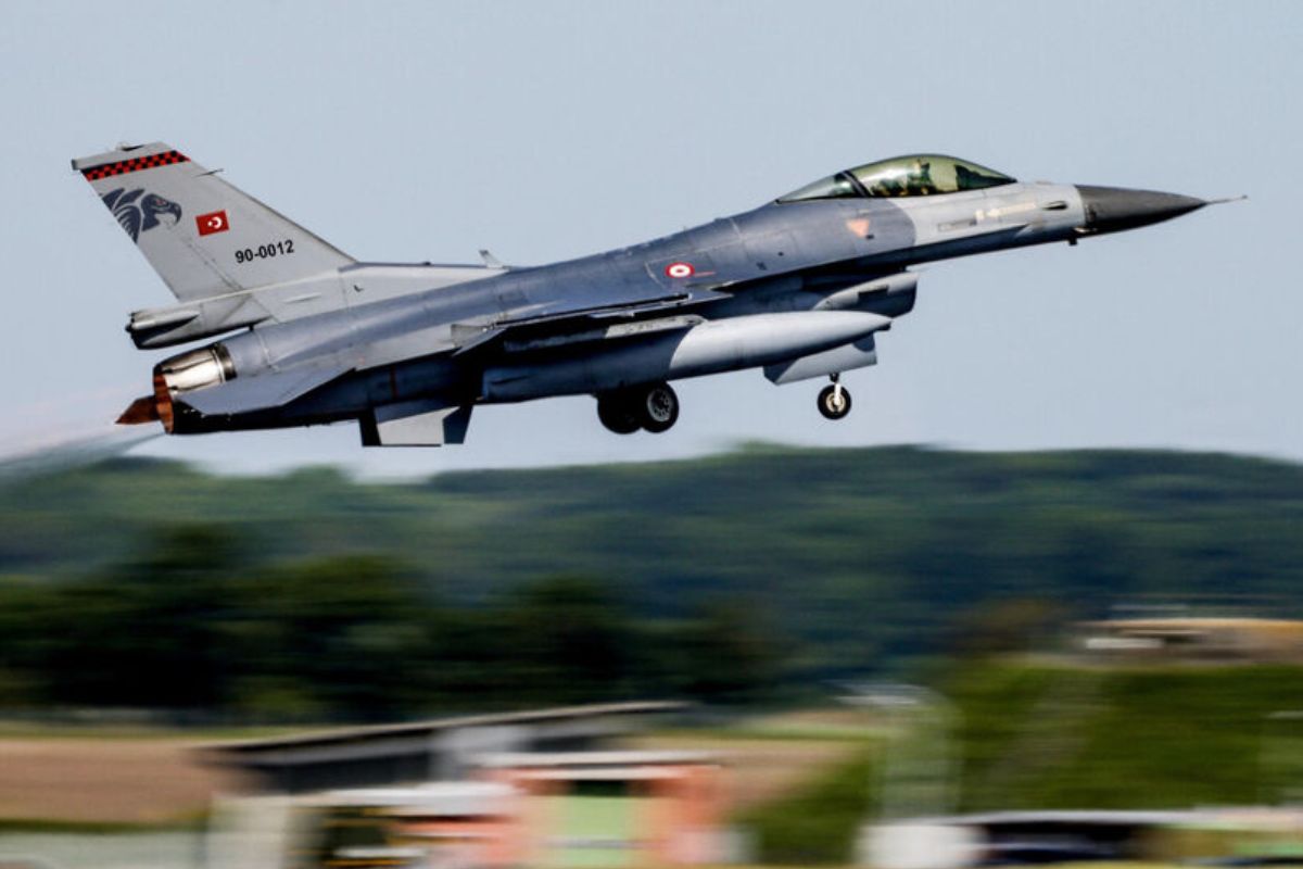 Guerre Iran Turquie F-16 à Chypre-Nord