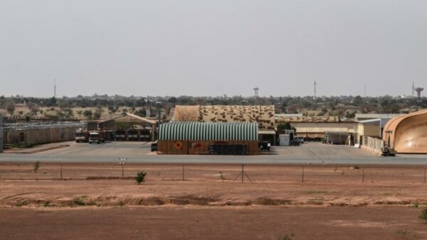 Niger : des affrontements armés secouent Niamey, la garde présidentielle repousse des mutins