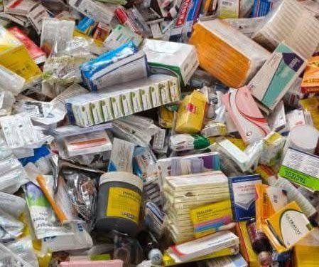 Bénin : 740 kg de faux médicaments saisis, trois femmes arrêtées